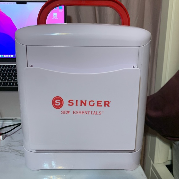 Singer Other - Sewing Kit